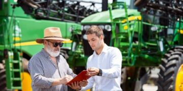 tractor supply job description