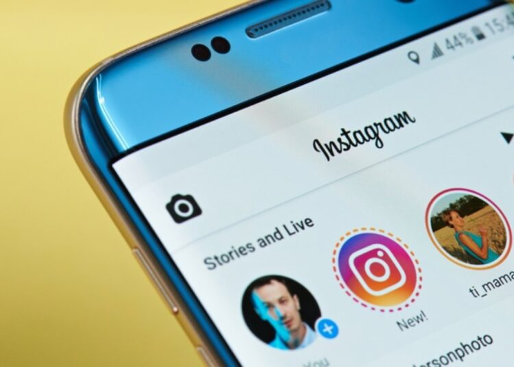 Save Instagram Stories