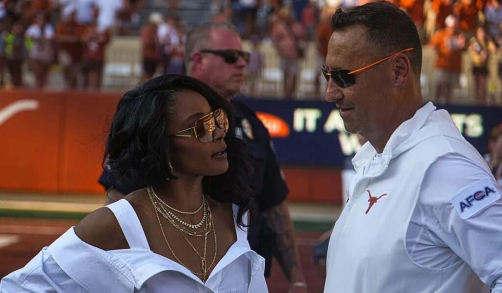 stephanie sarkisian steve sarkisian wife