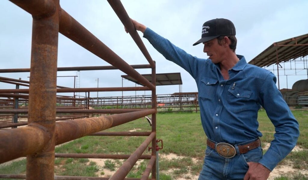 jb mauney